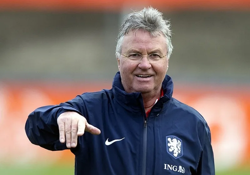 Гус Хиддинк: легендарный тренер сборной России и мировой футбольный "волшебник"